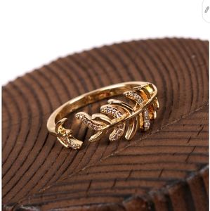 adjustable feather ring